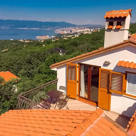 Korina كوسترينا